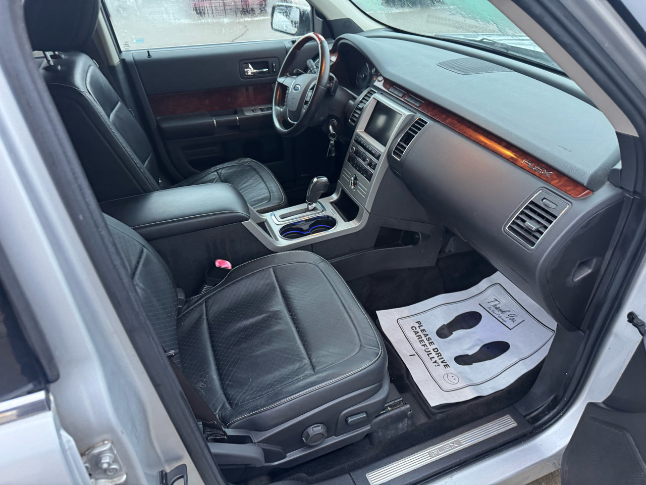 Used 2010 Ford Flex Limited image 11