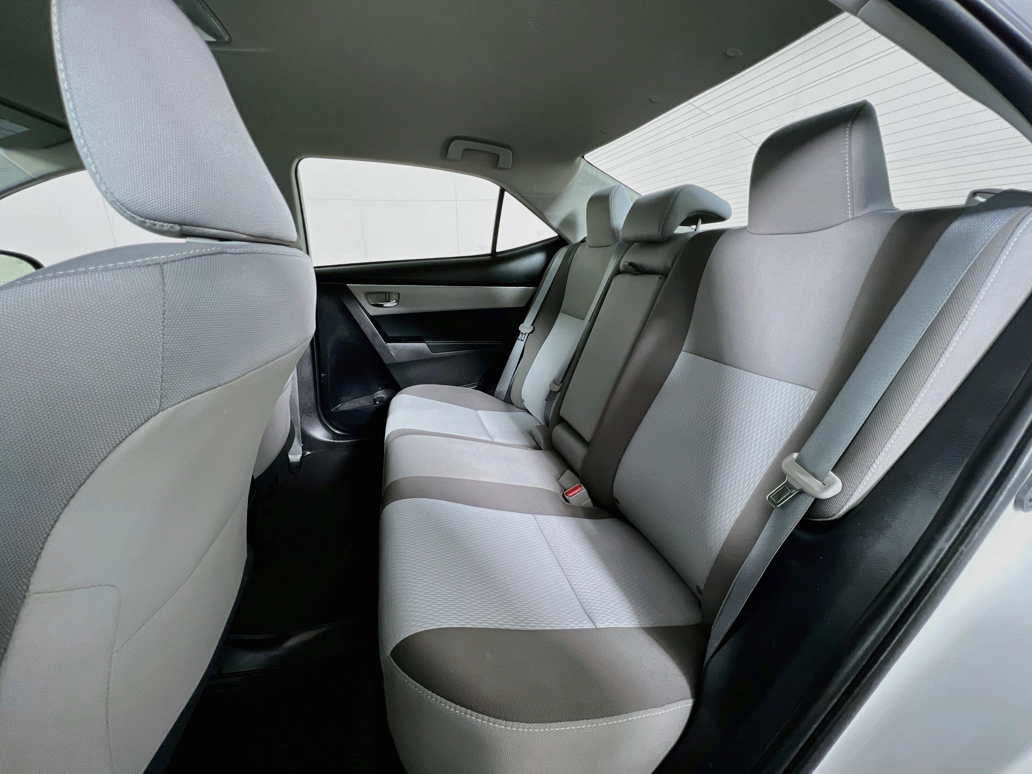 Certified 2019 Toyota Corolla LE FWD image 20