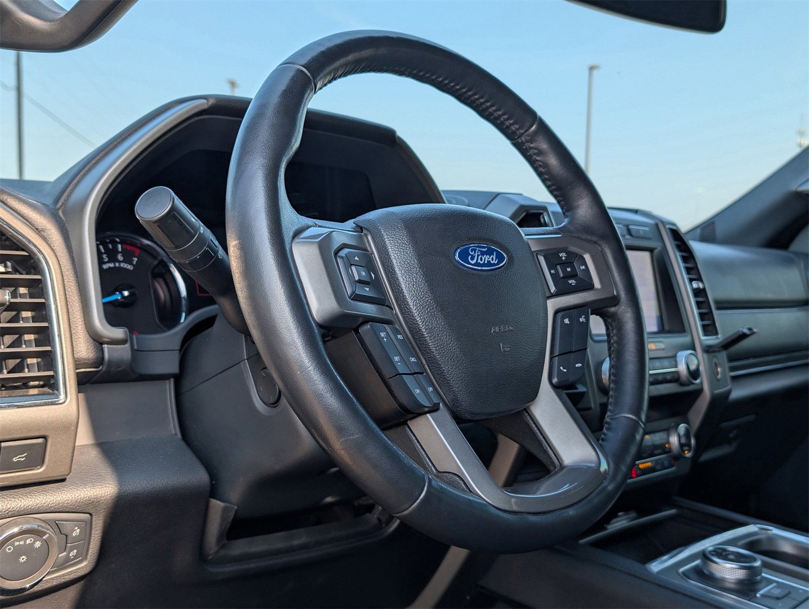 Used 2021 Ford Expedition XLT image 10