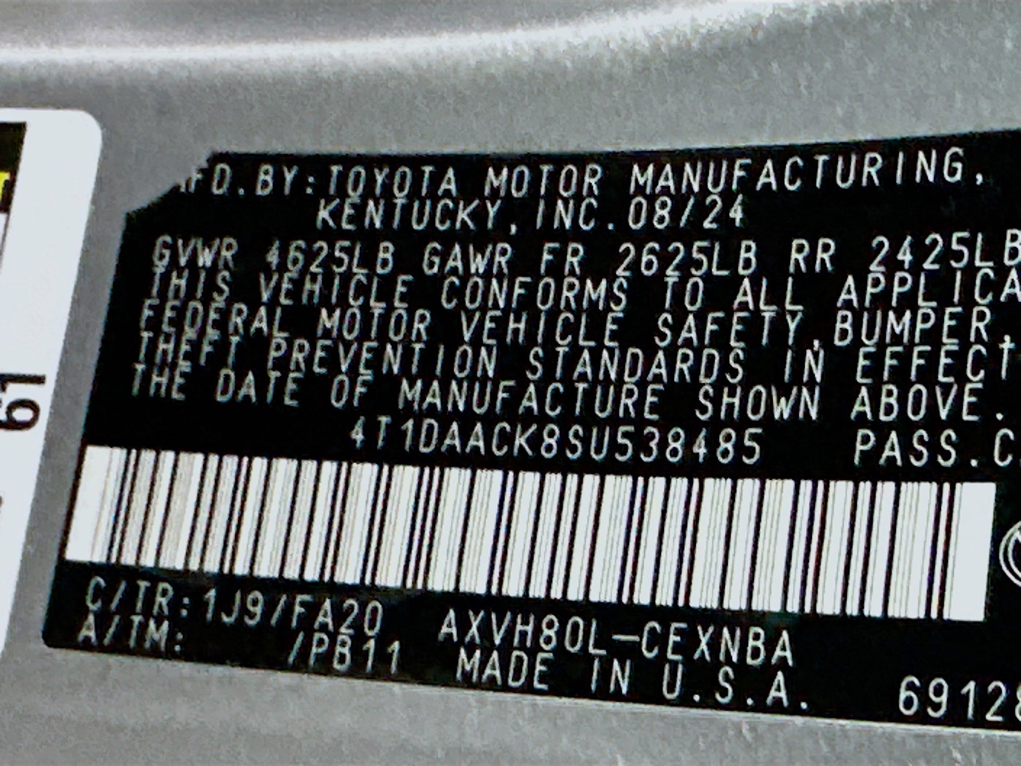 Used 2025 Toyota Camry LE image 12
