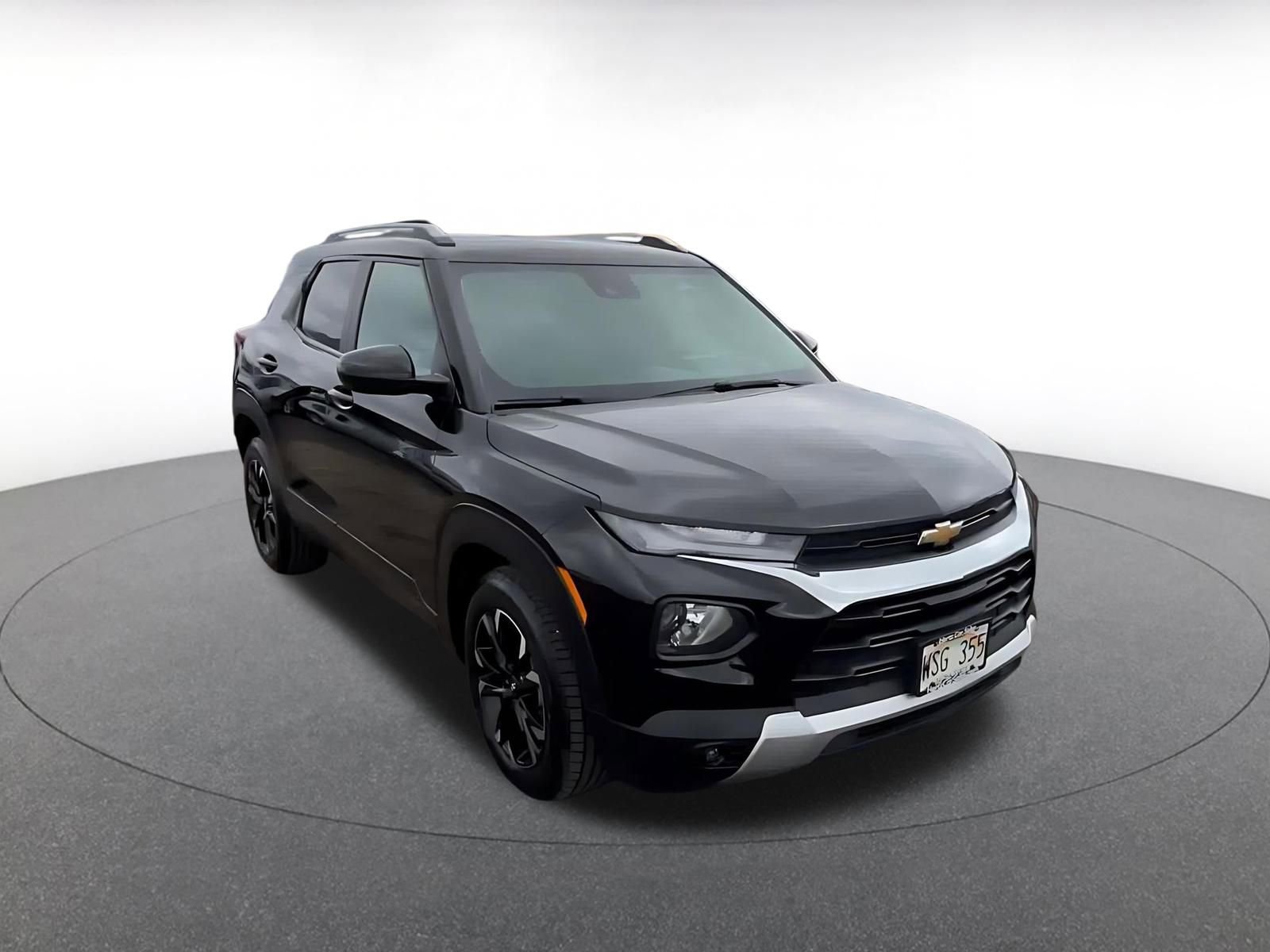 Used 2023 Chevrolet TrailBlazer LT w/ Convenience Package image 3