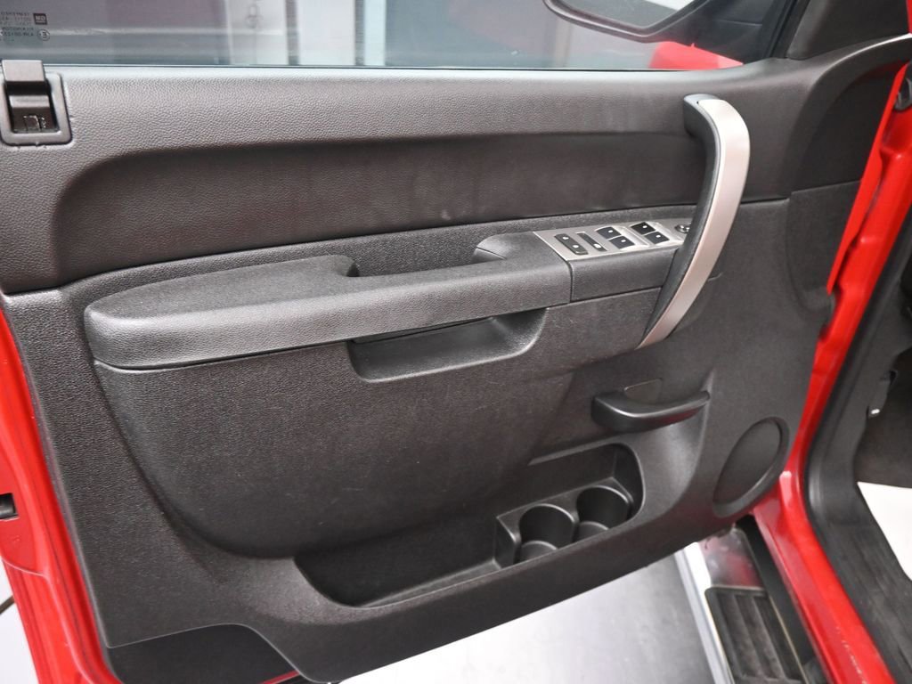 Used 2013 Chevrolet Silverado 1500 LT image 22