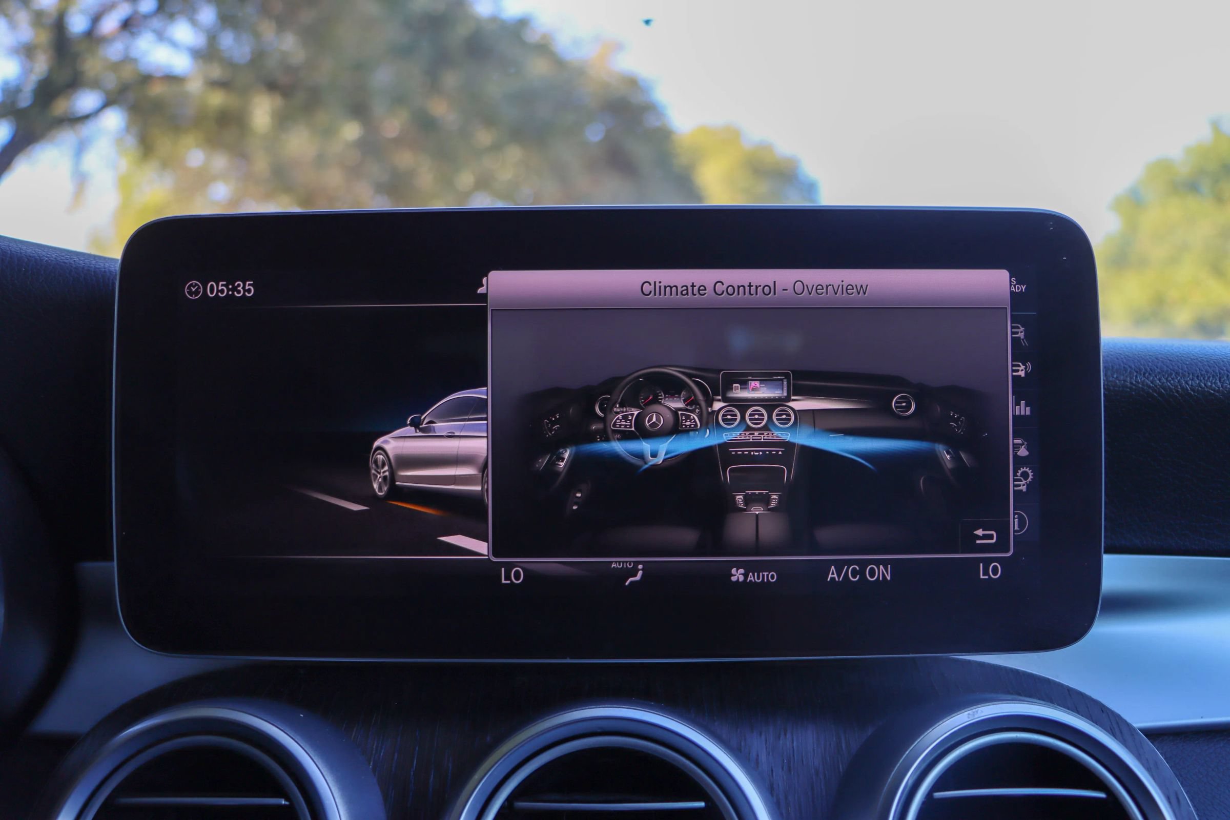 Used 2019 Mercedes-Benz C 300 Coupe w/ Premium Package image 38