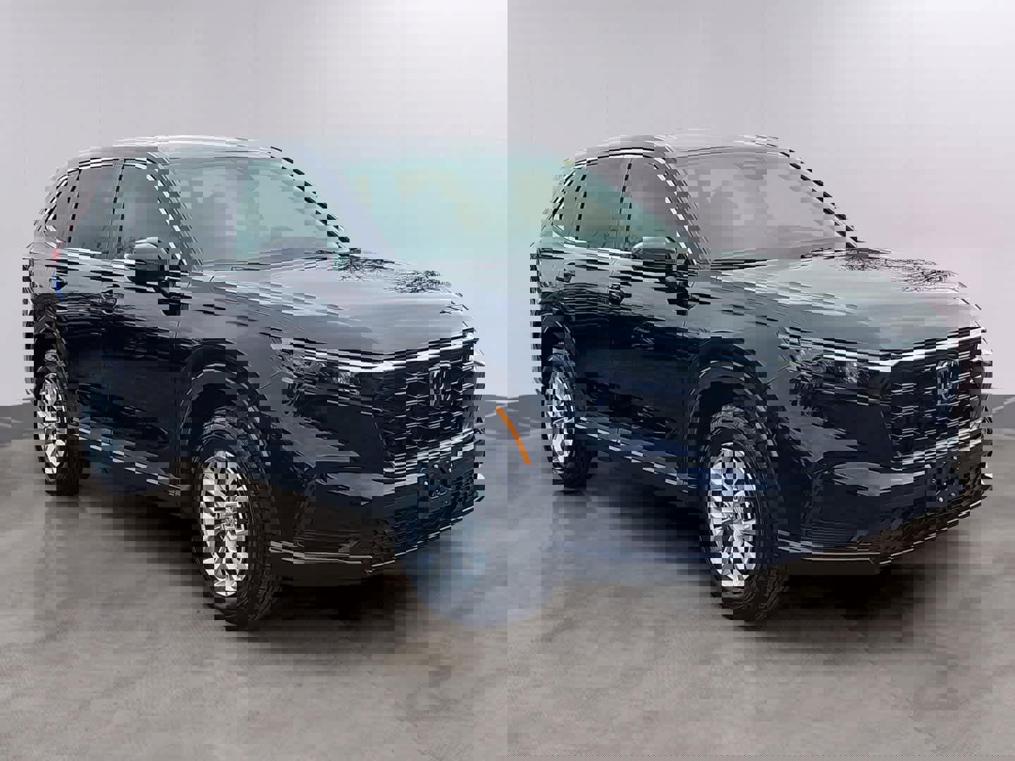 Certified 2025 Honda CR-V LX image 3