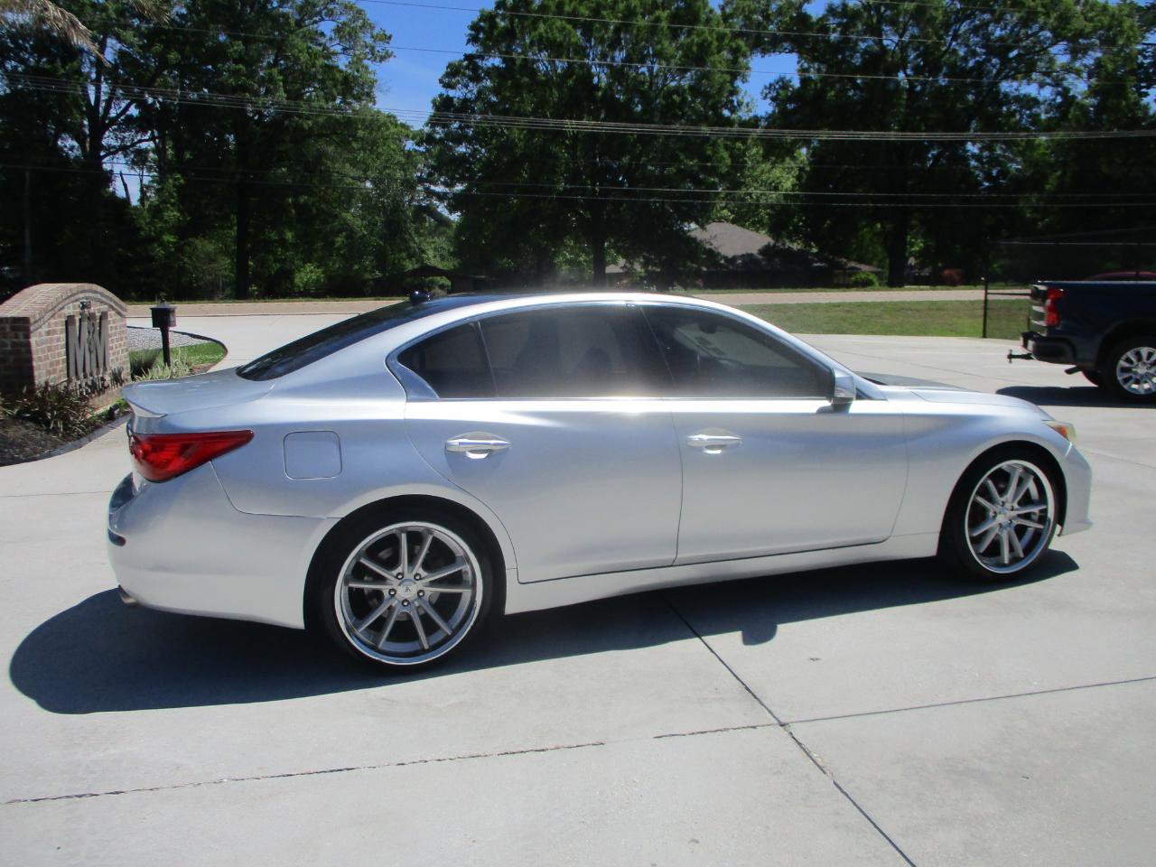 Used 2014 INFINITI Q50 Premium w/ Spare Tire Package image 9