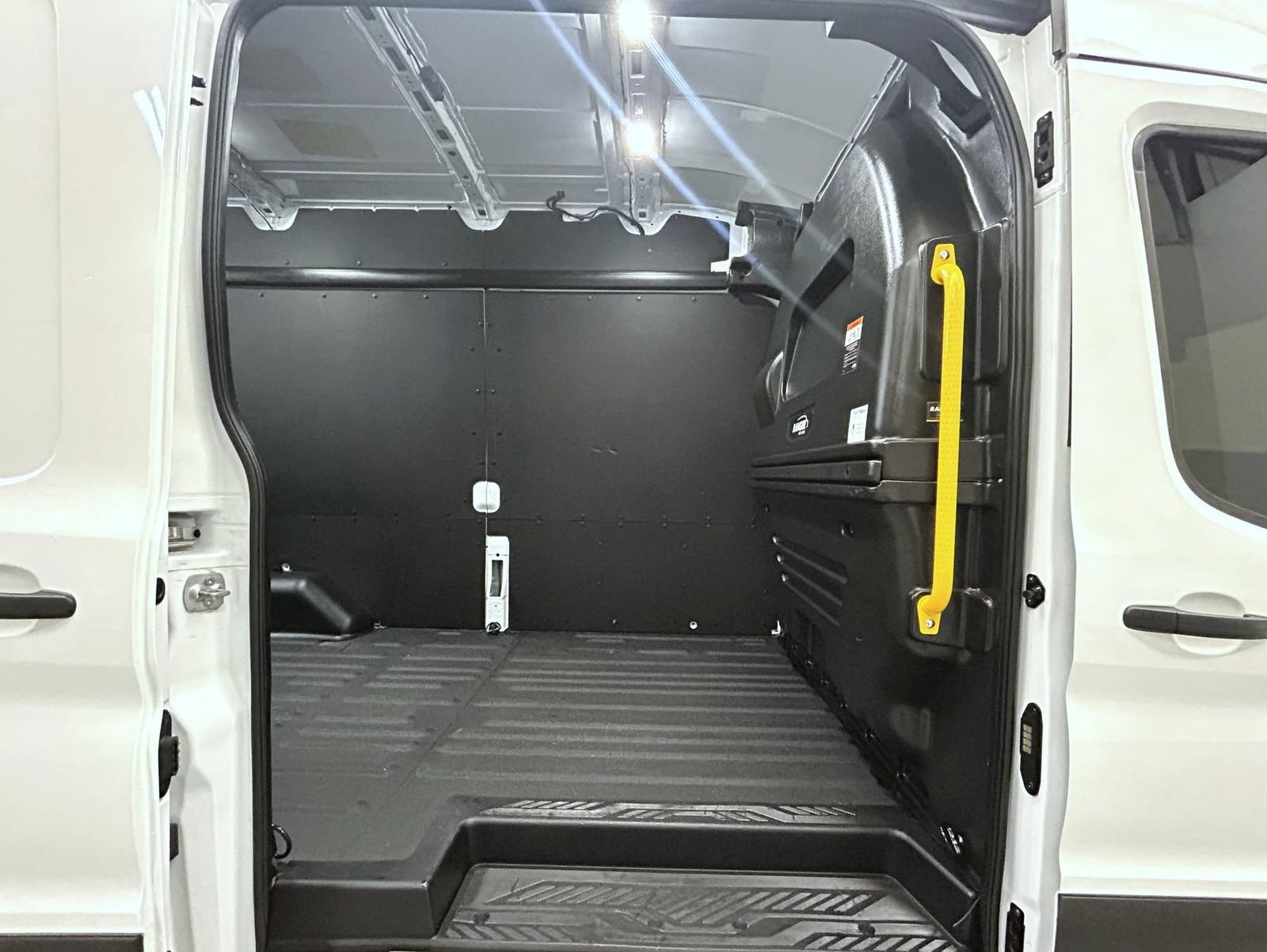 Used 2026 Ford Transit 350 148 High Roof Extended w/ Load Area Protection Package RWD image 17