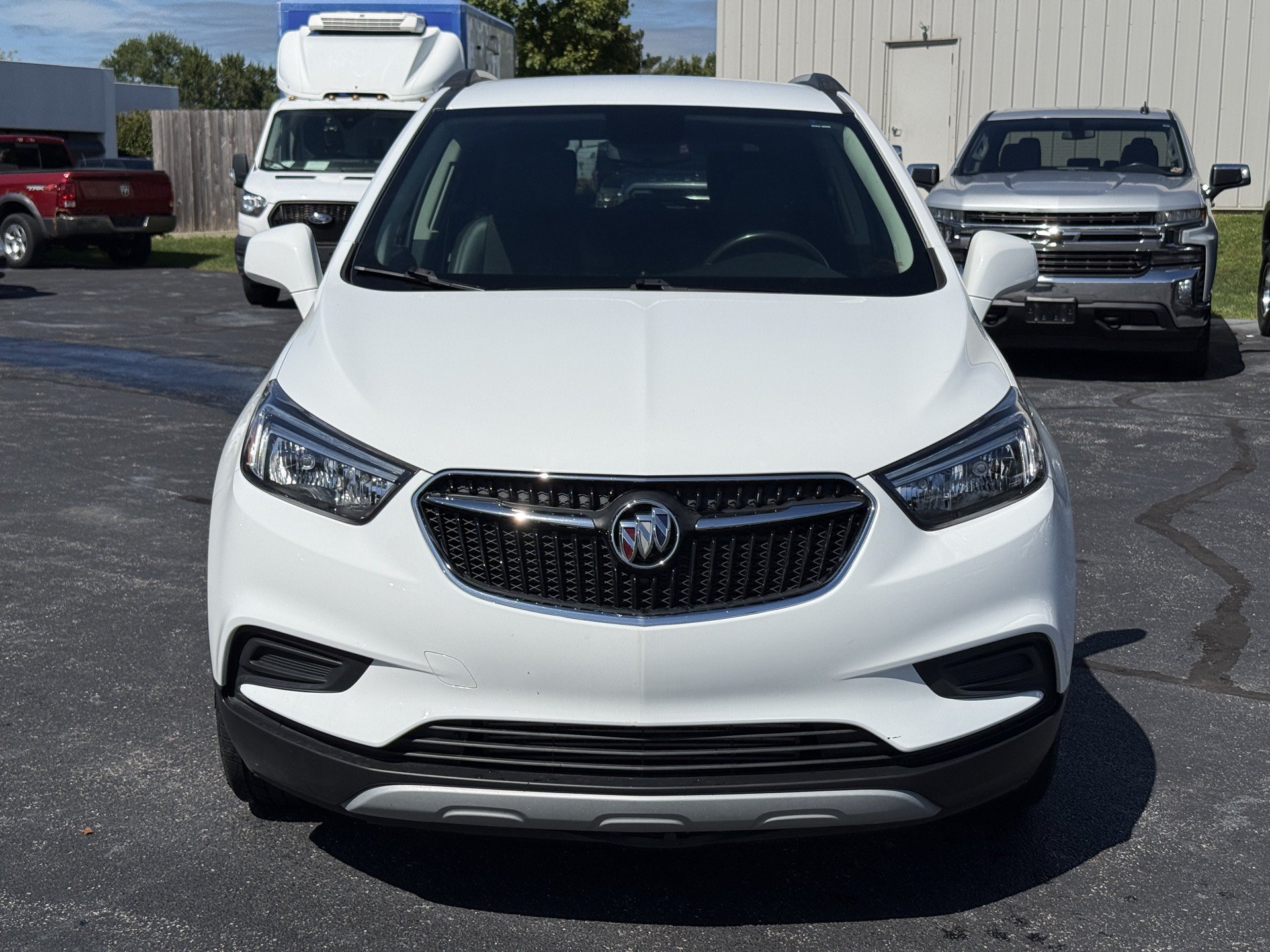 Used 2021 Buick Encore Preferred w/ Safety Package AWD/4WD image 3