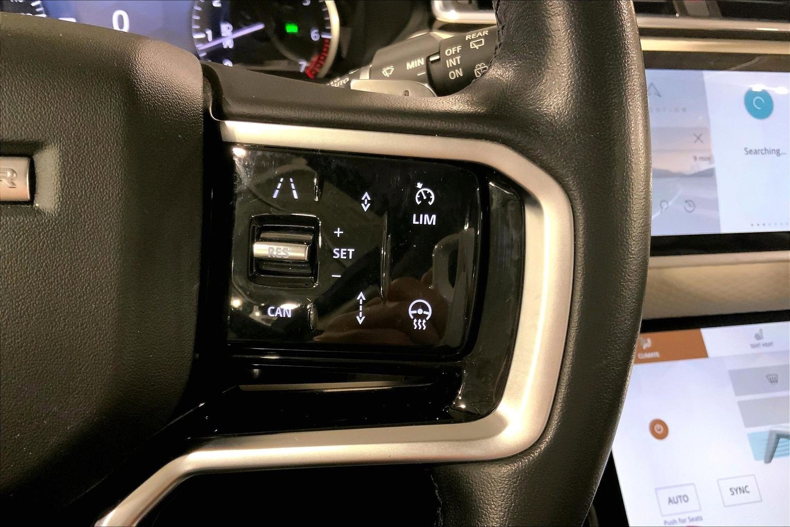 Used 2023 Land Rover Range Rover Velar S image 24