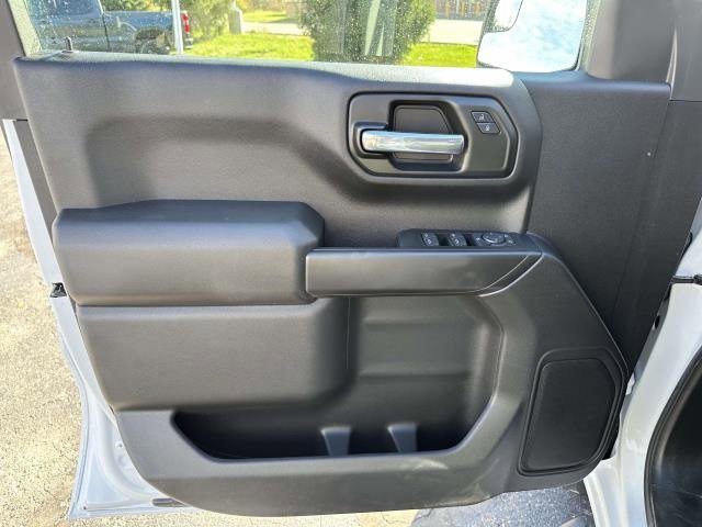 Certified 2024 Chevrolet Silverado 1500 Custom Trail Boss w/ LPO, Dark Essentials Package image 7