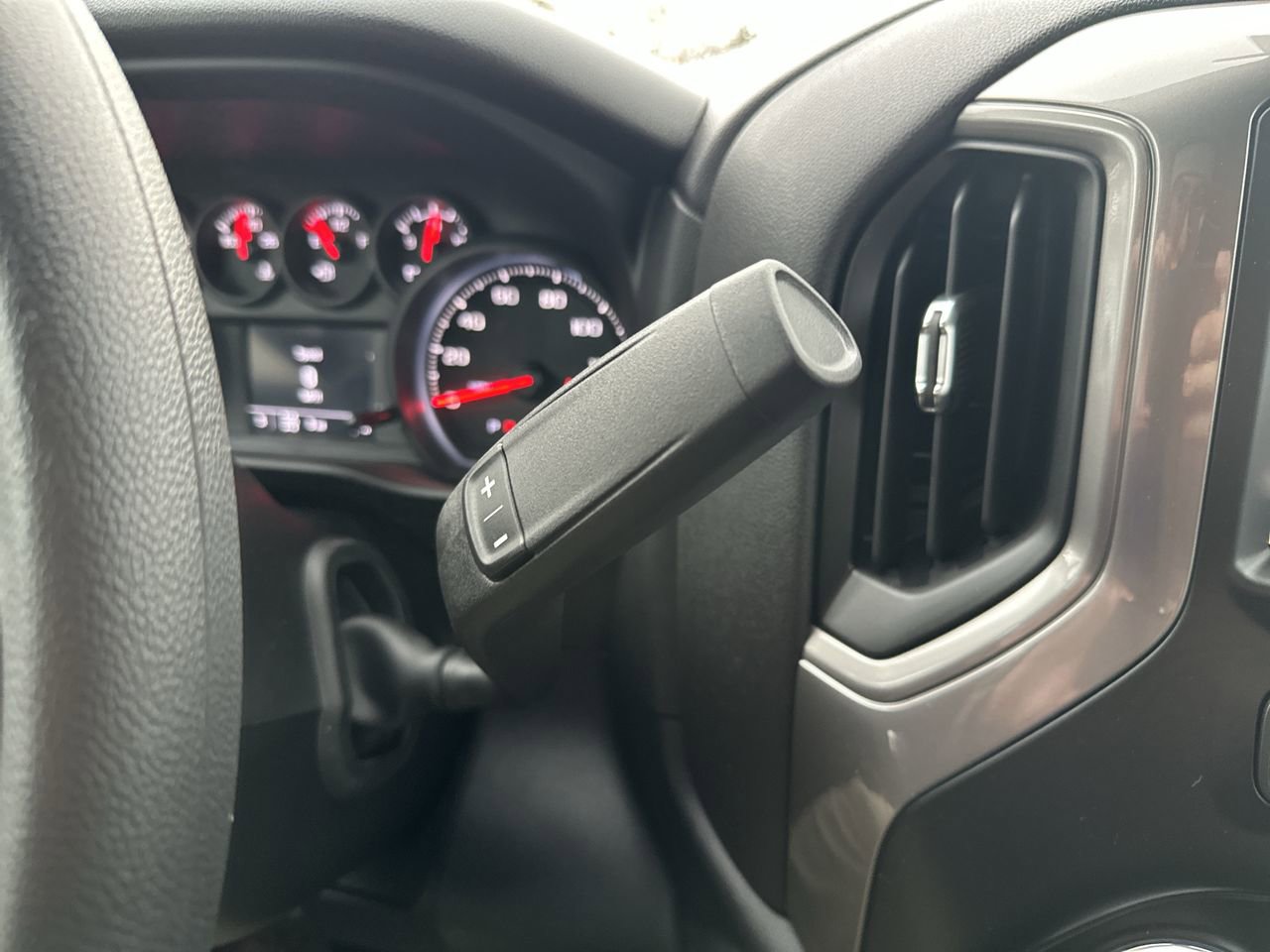 New 2026 GMC Sierra 2500 Pro w/ Convenience Package image 19