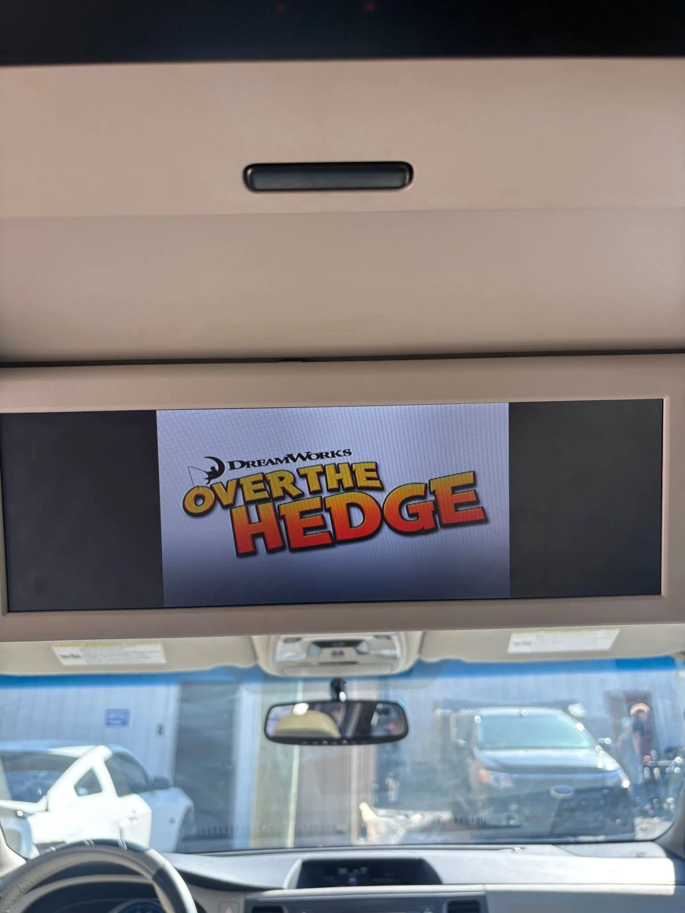 Used 2011 Toyota Sienna XLE w/ Entertainment Pkg image 17
