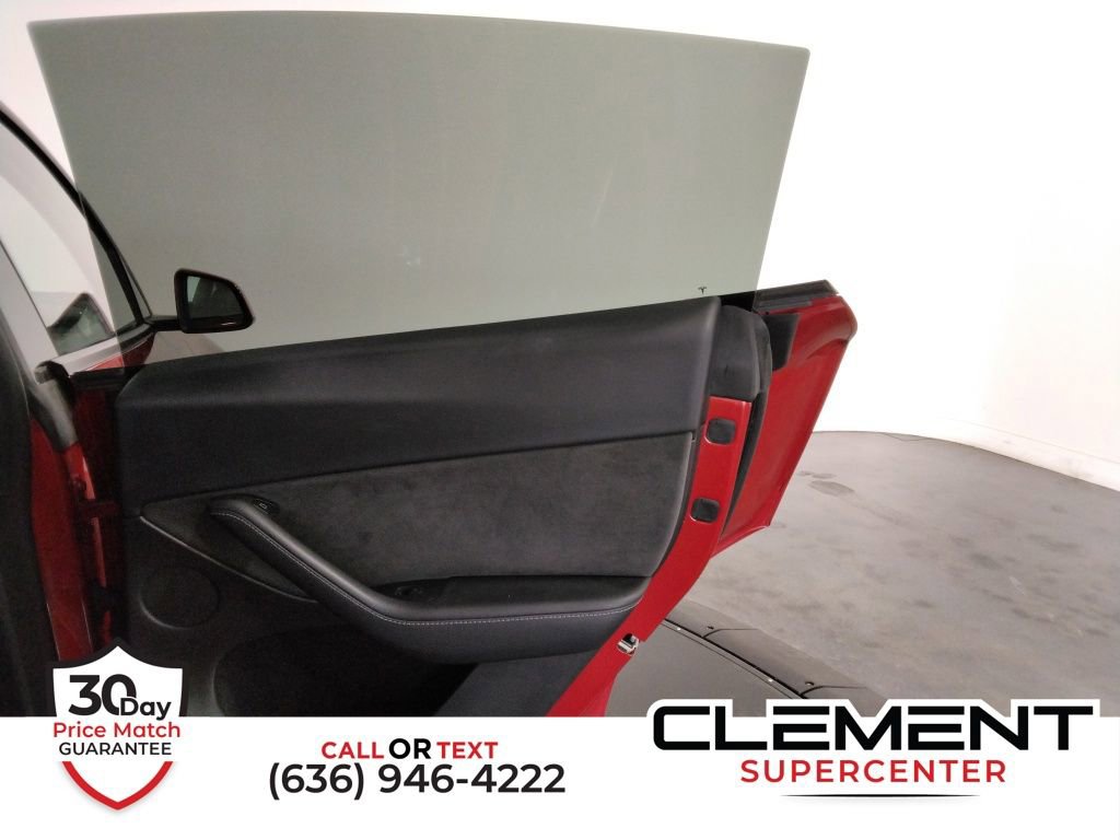 Used 2023 Tesla Model Y Long Range image 31