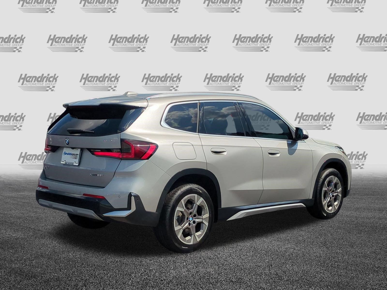 Certified 2024 BMW X1 xDrive28i w/ Convenience Package AWD/4WD image 10