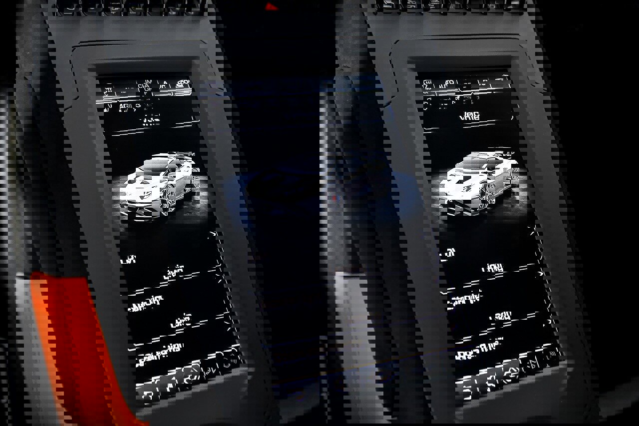 Used 2021 Lamborghini Huracan STO image 38