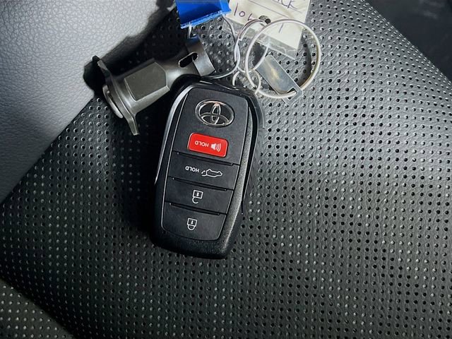 Used 2025 Toyota 4Runner TRD Off-Road Premium image 32