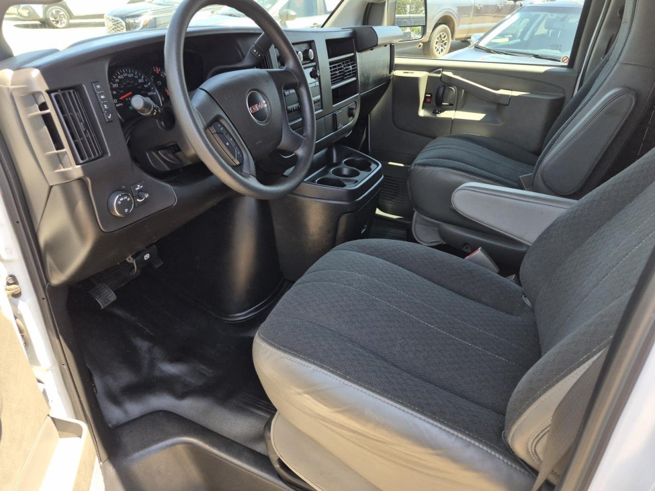 Certified 2024 GMC Savana 2500 w/ Driver Convenience Package RWD image 26