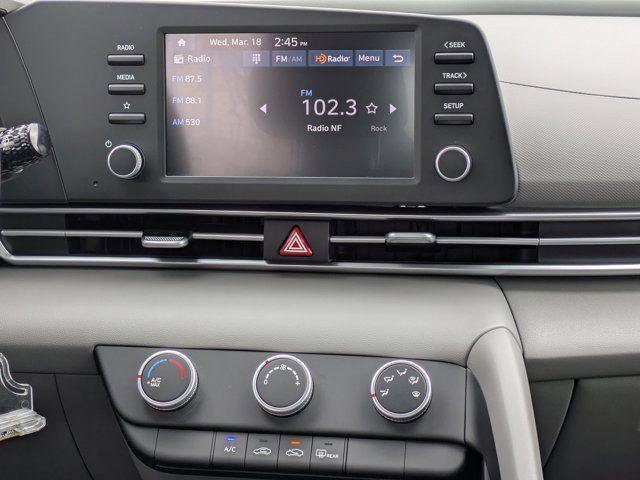 New 2026 Hyundai Elantra SE image 12