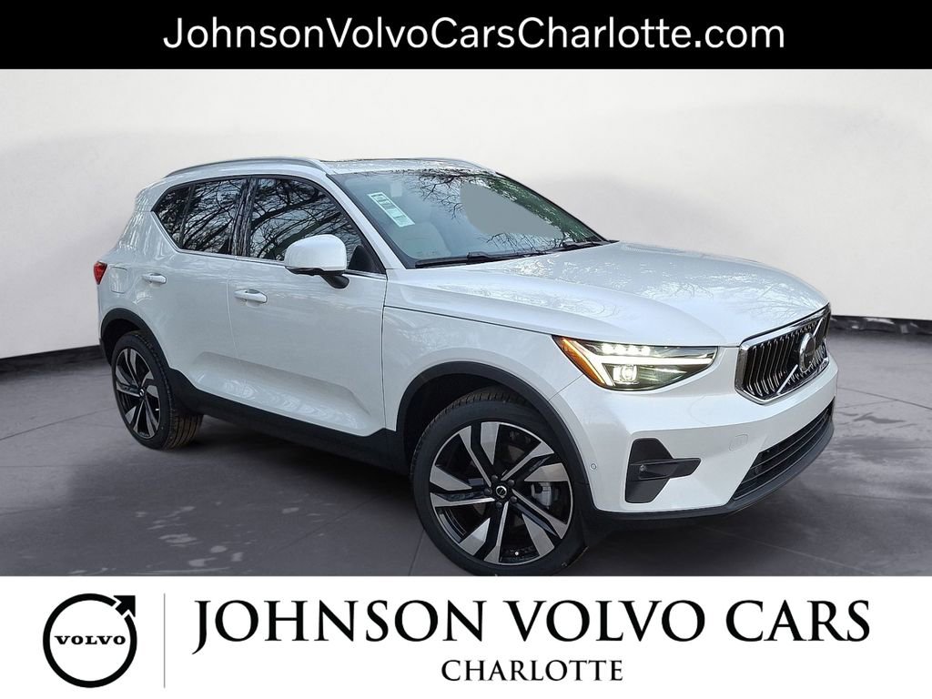 New 2025 Volvo XC40 B5 Ultra w/ Protection Package Premier