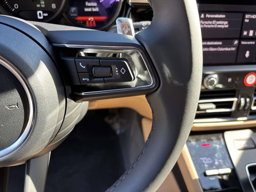 New 2026 Porsche Macan image 29