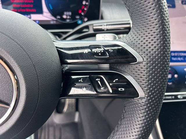 Used 2025 Mercedes-Benz GLC 350e 4MATIC image 20