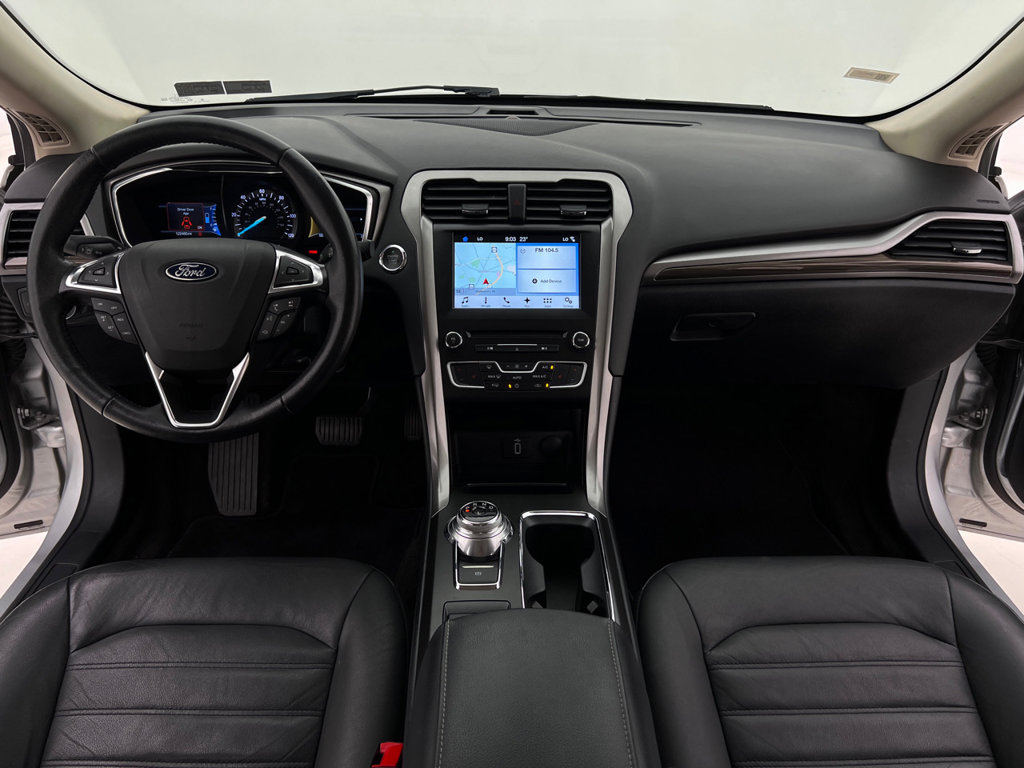 Used 2018 Ford Fusion SE w/ Equipment Group 602A FWD image 22