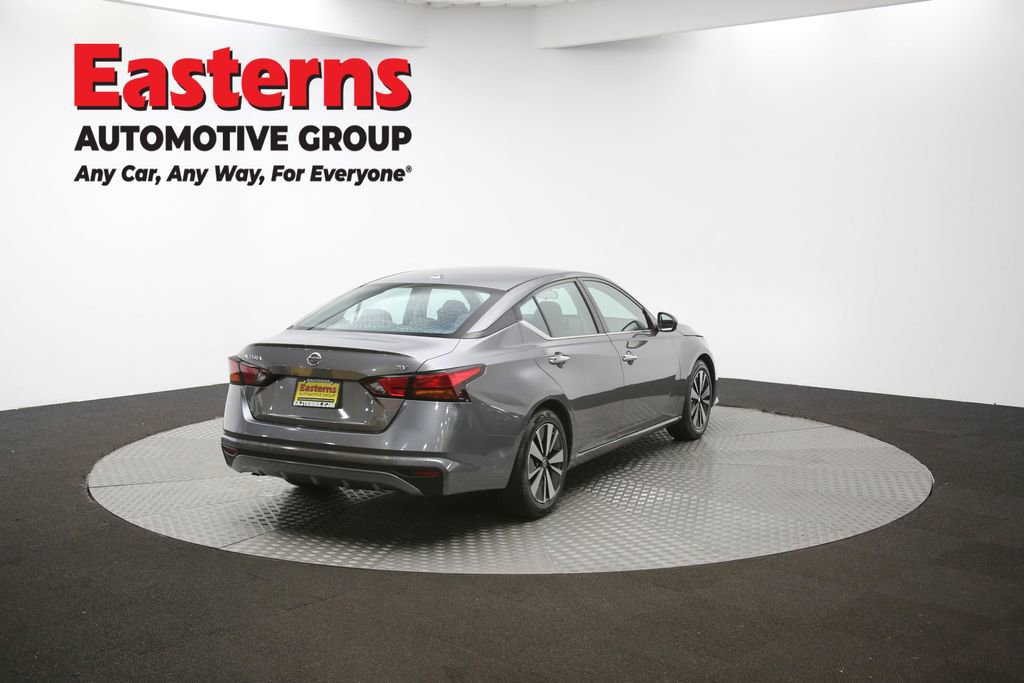 Used 2022 Nissan Altima 2.5 SV image 38