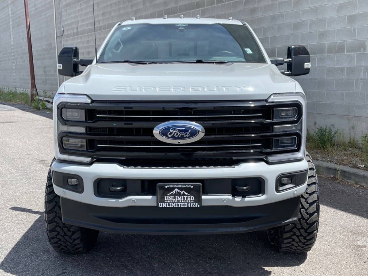 Used 2026 Ford F350 Platinum AWD/4WD image 7