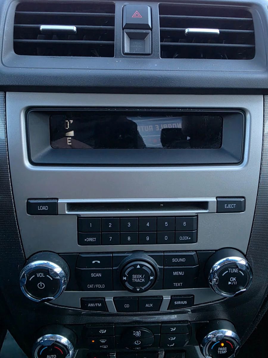 Used 2012 Ford Fusion SEL FWD image 14