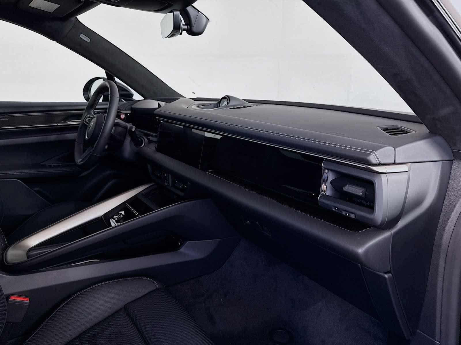 New 2025 Porsche Macan Turbo Electric AWD/4WD image 22