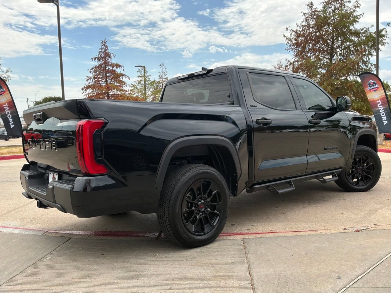 Used 2023 Toyota Tundra SR5 AWD/4WD image 6