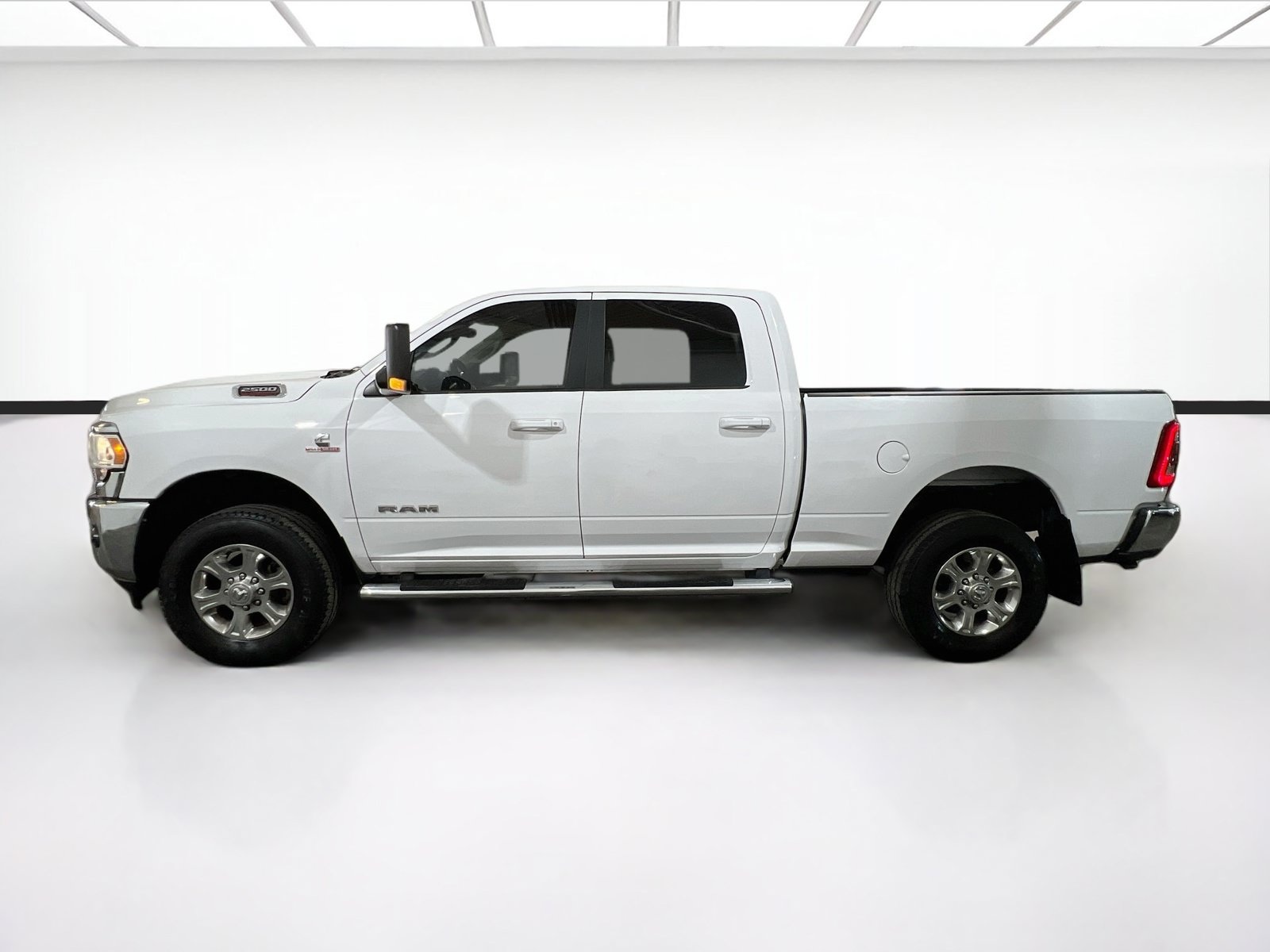 Used 2020 RAM 2500 Big Horn w/ Level 2 Equipment Group AWD/4WD image 22
