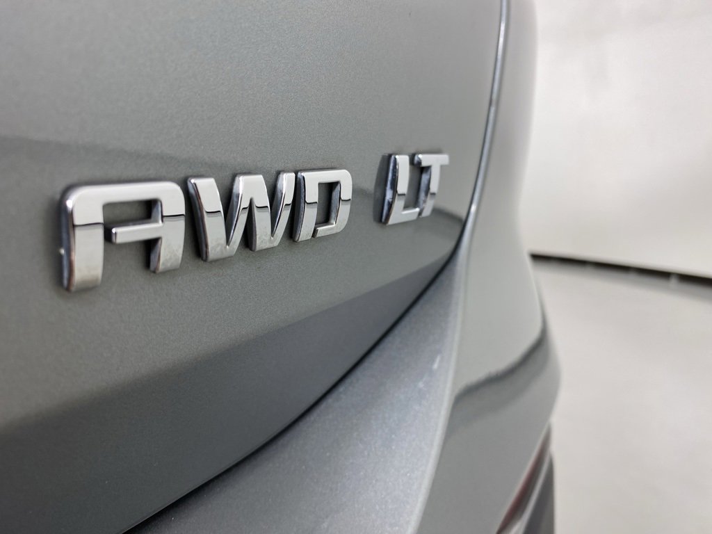 Used 2023 Chevrolet Equinox LT image 36