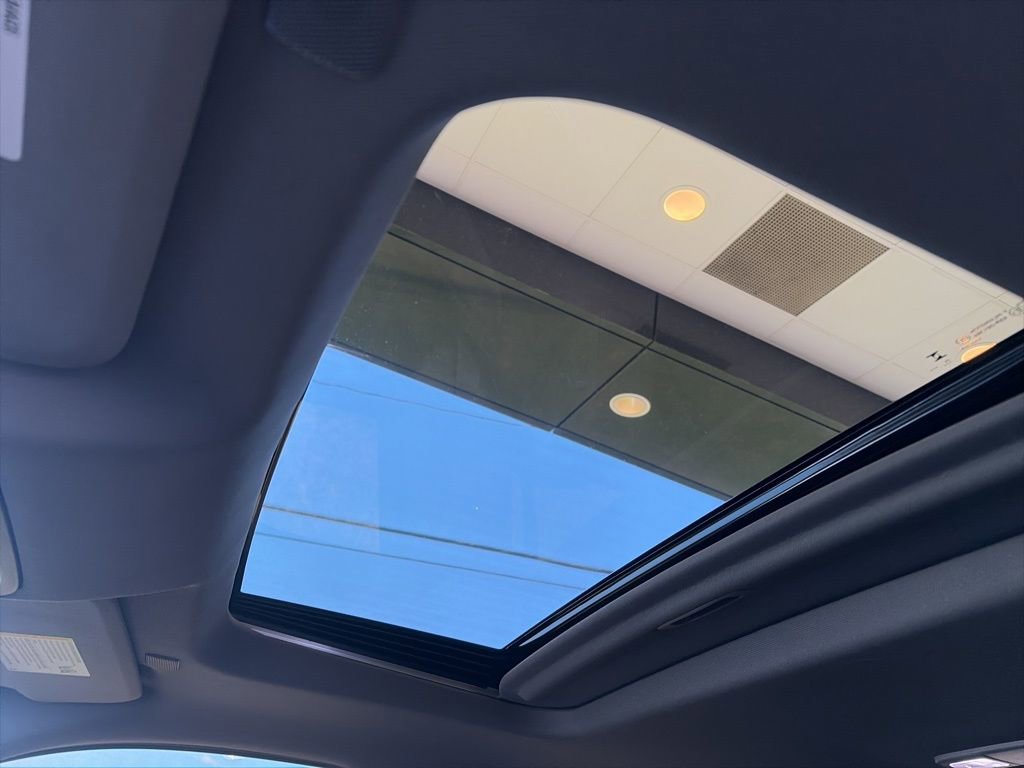 Certified 2025 GMC Sierra 1500 Denali image 15