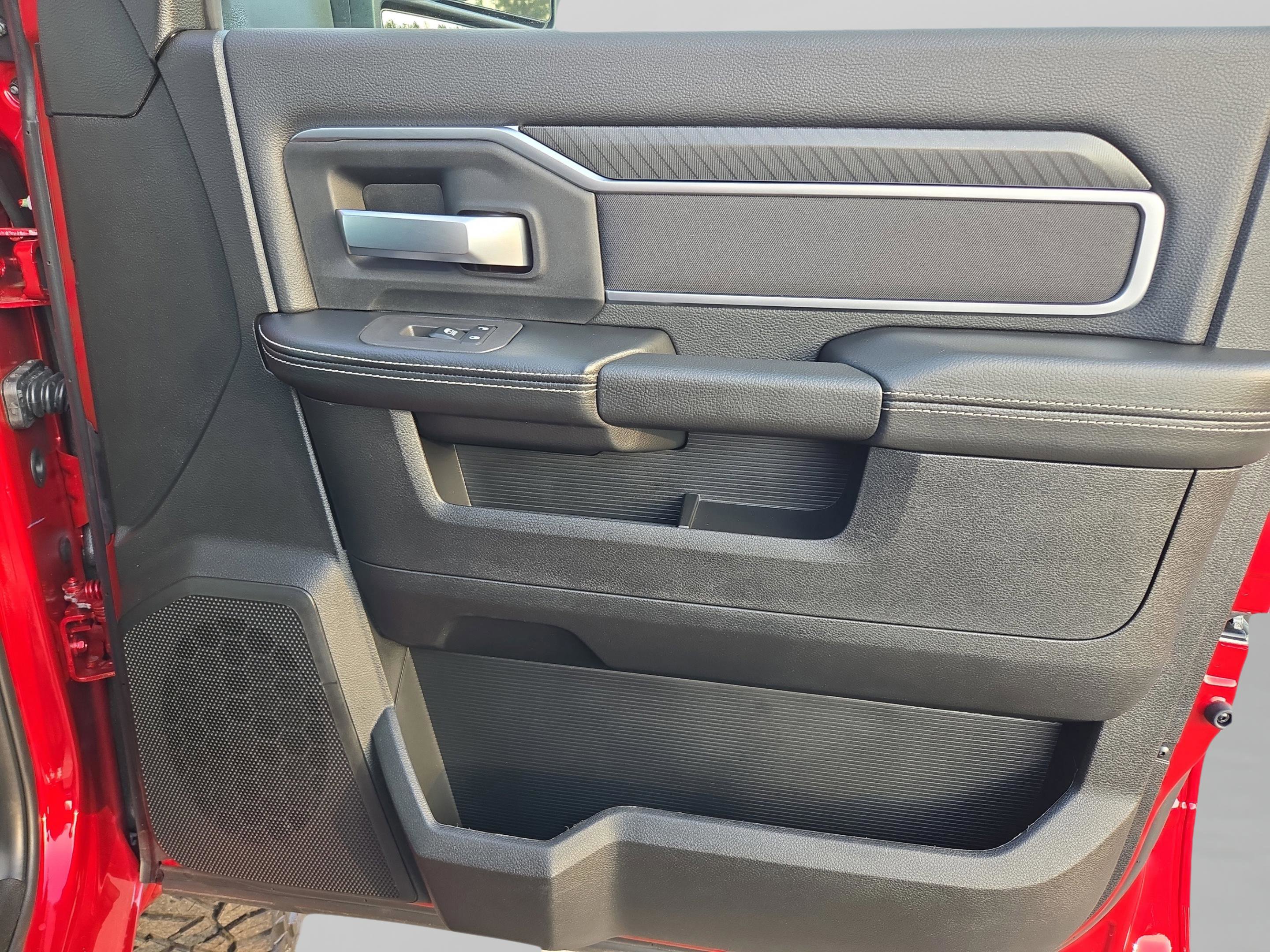 Used 2026 RAM 2500 Big Horn image 26