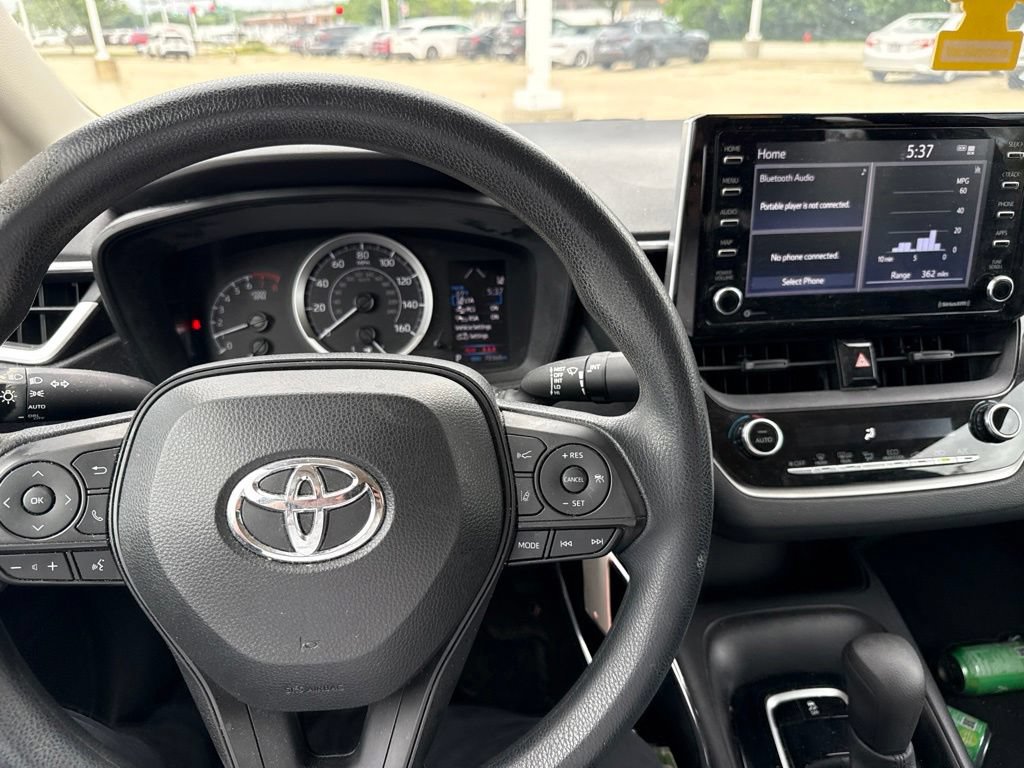 Used 2021 Toyota Corolla LE w/ Carpet Mat Package (TMS) FWD image 17