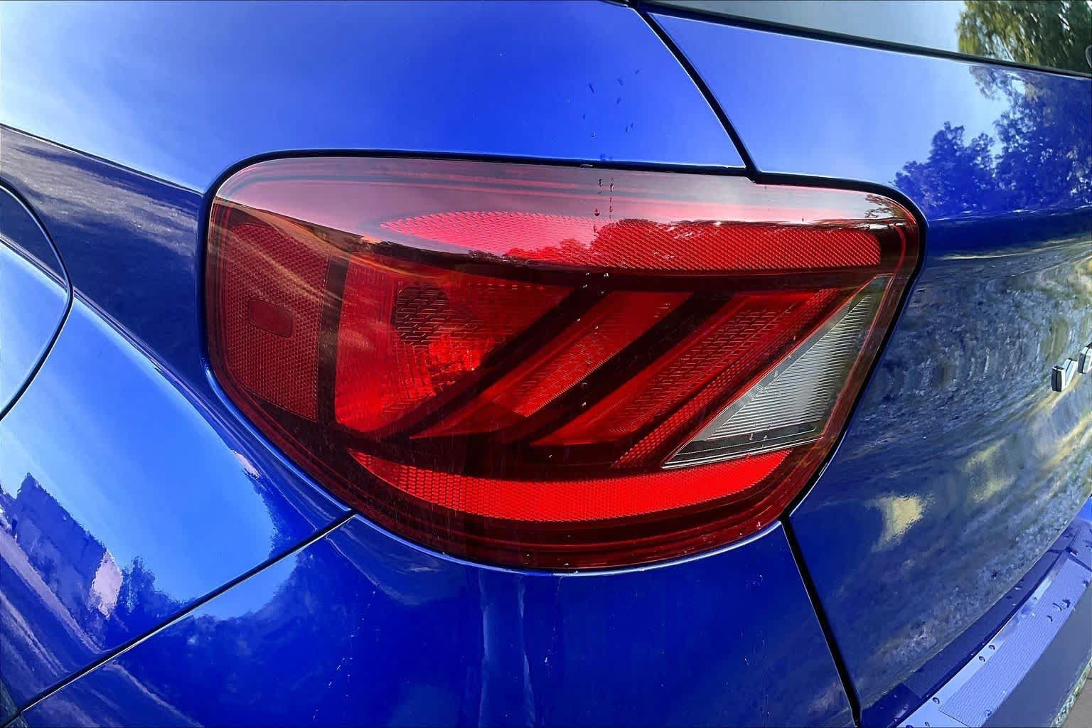 Used 2024 Hyundai Venue SEL FWD image 29