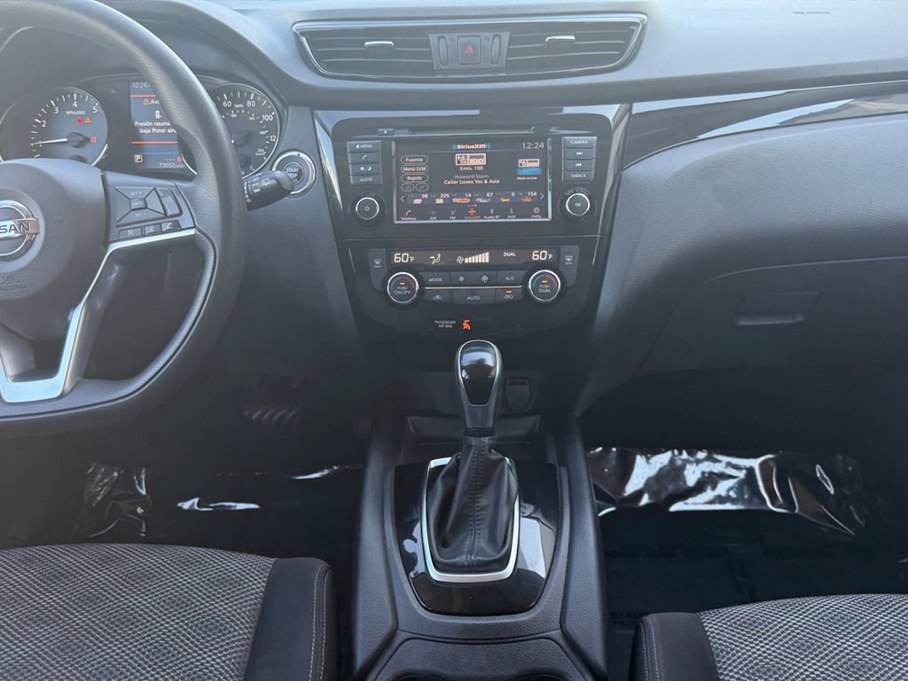 Used 2019 Nissan Rogue Sport SV image 11
