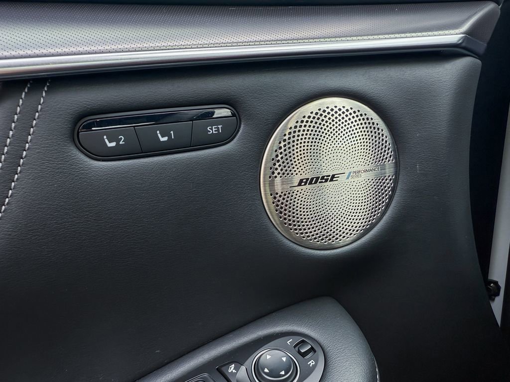 Used 2023 INFINITI QX55 Essential image 28