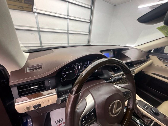 Used 2017 Lexus ES 350 FWD image 17