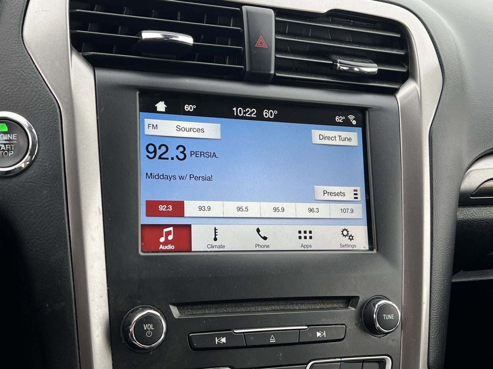Certified 2018 Ford Fusion Energi SE FWD image 26