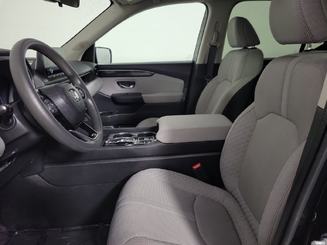 Used 2023 Honda Pilot LX image 21