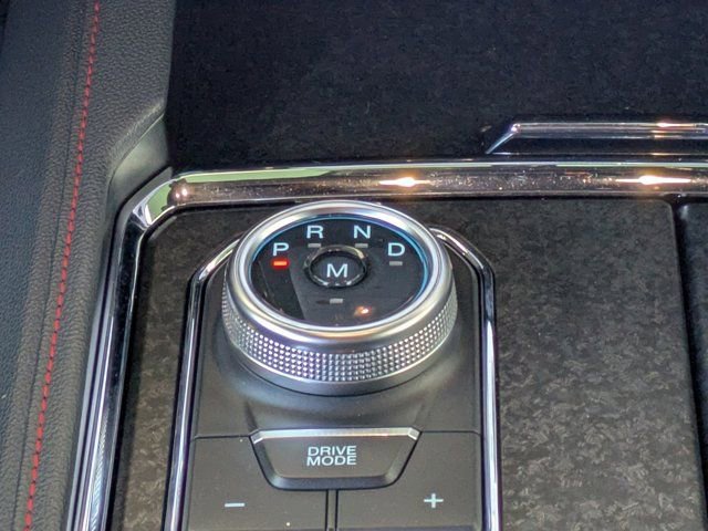 Certified 2024 Ford Expedition Limited image 21