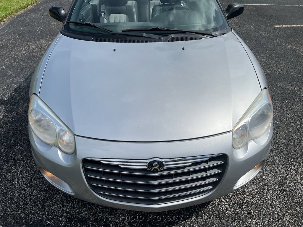Used 2004 Chrysler Sebring LXi image 19
