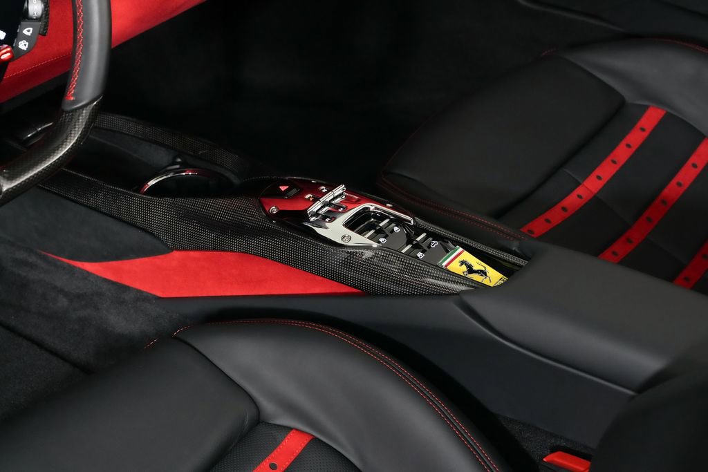 Used 2025 Ferrari 296 GTS RWD image 21