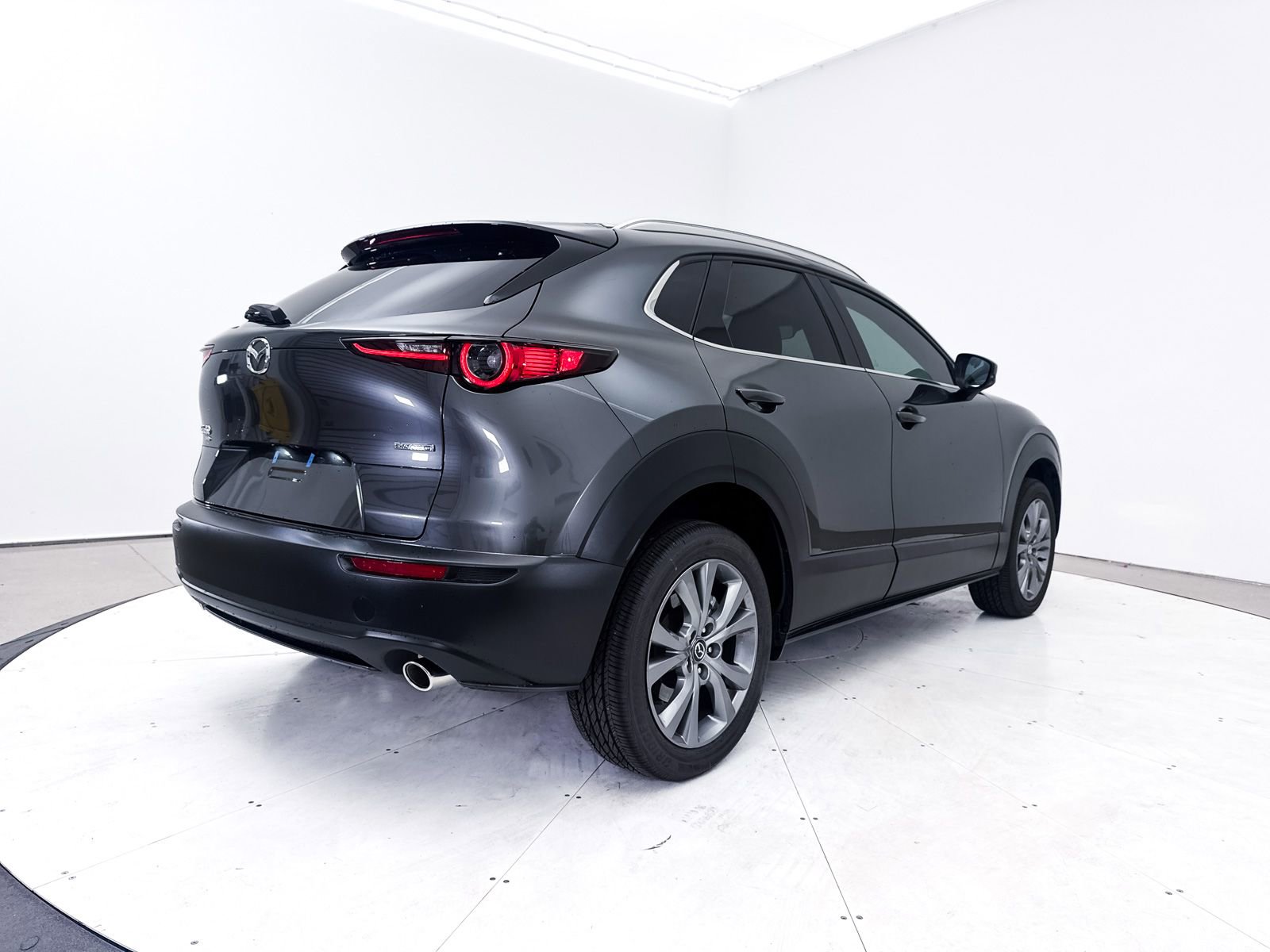 Certified 2025 MAZDA CX-30 AWD 2.5 S w/ Premium Package image 18