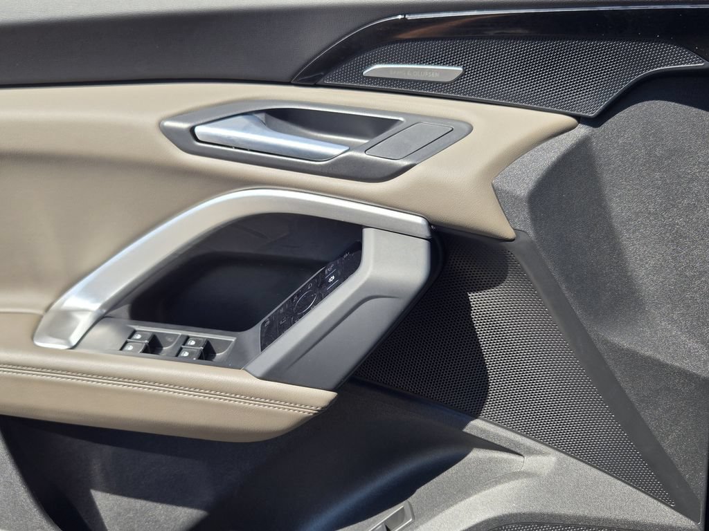 Certified 2025 Audi Q5 Premium Plus w/ Premium Plus AWD/4WD image 28
