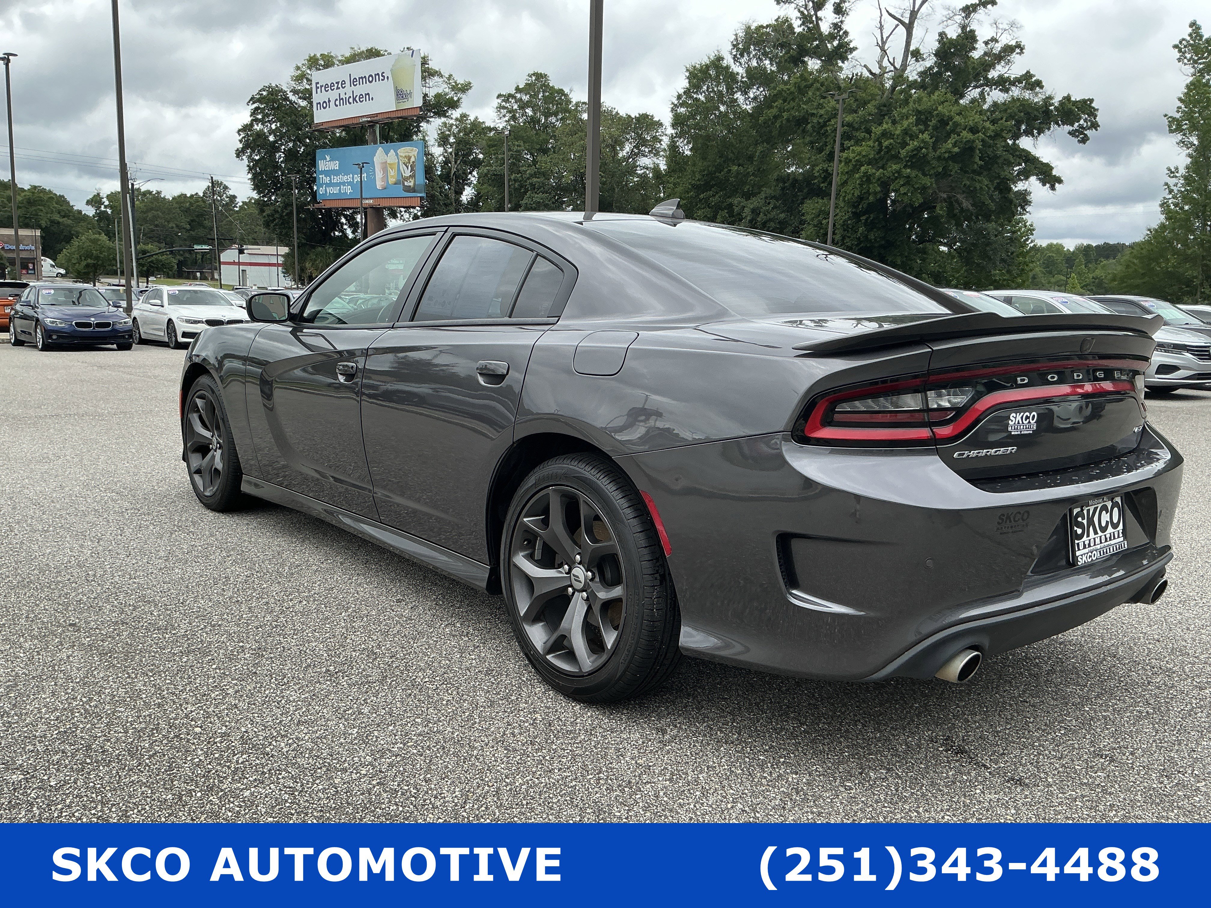 Used 2019 Dodge Charger GT RWD image 3
