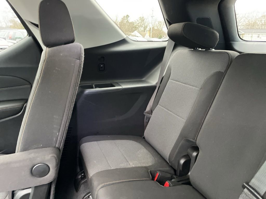 Used 2021 Chevrolet Traverse LT w/ LPO, Floor Liner Package image 46