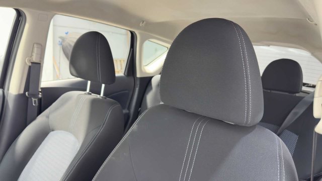 Used 2018 Nissan Versa Note SV FWD image 22