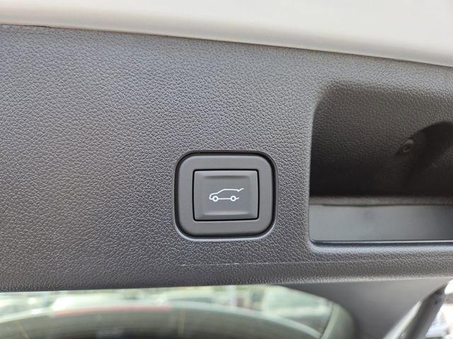 New 2026 Chevrolet Equinox EV LT w/ Convenience Package II image 10